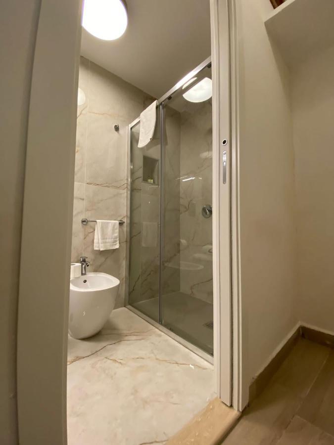 נאפולי Paura Suite Apartment מראה חיצוני תמונה