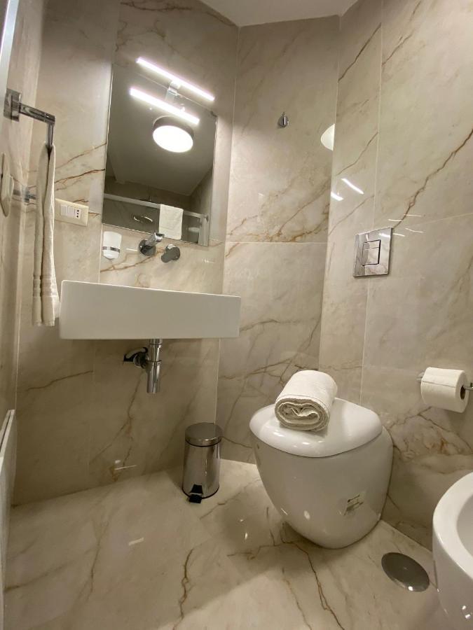 נאפולי Paura Suite Apartment מראה חיצוני תמונה