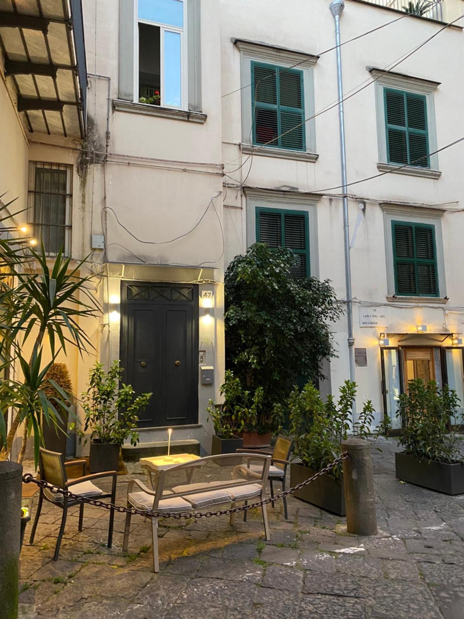 נאפולי Paura Suite Apartment מראה חיצוני תמונה
