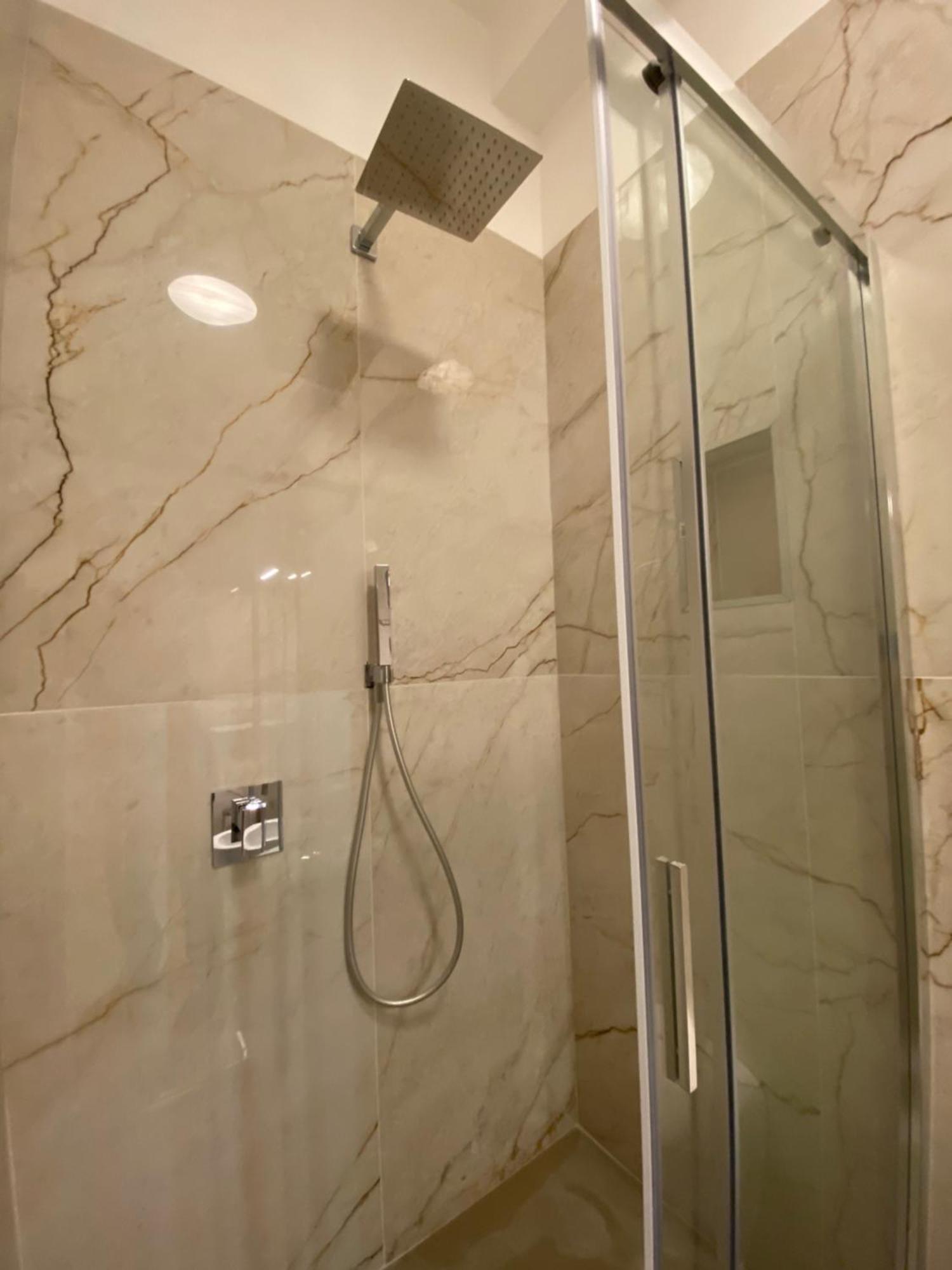 נאפולי Paura Suite Apartment מראה חיצוני תמונה