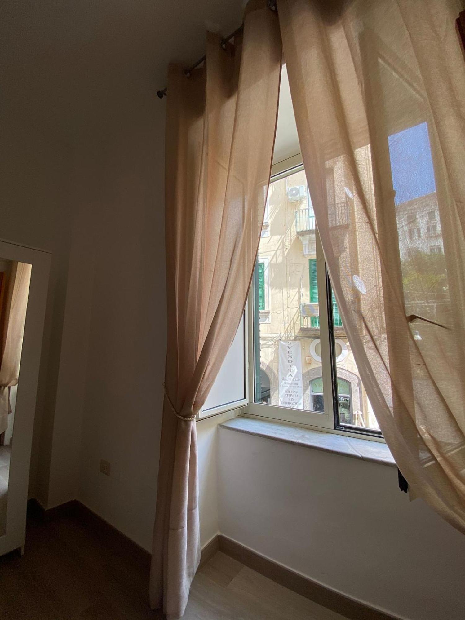 נאפולי Paura Suite Apartment מראה חיצוני תמונה