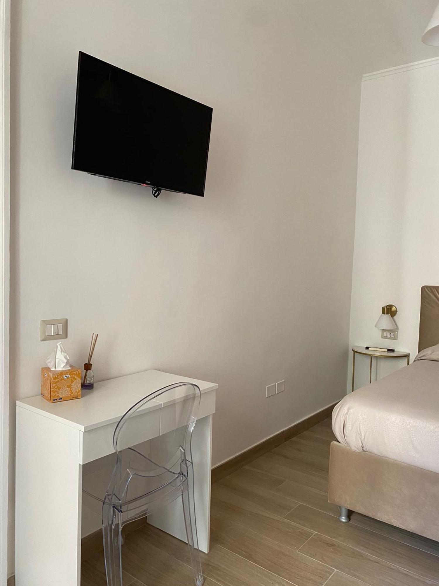 נאפולי Paura Suite Apartment מראה חיצוני תמונה